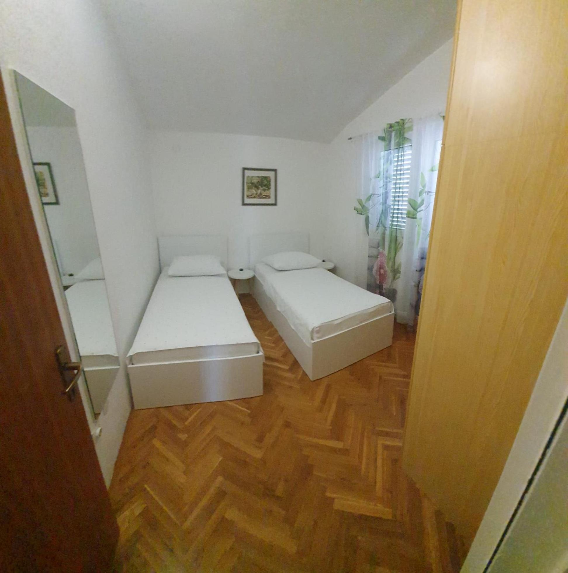 Apartments Garac Dugi Rat Dış mekan fotoğraf