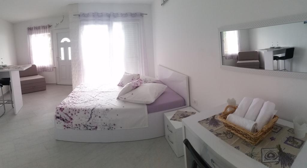 Apartments Garac Dugi Rat Dış mekan fotoğraf